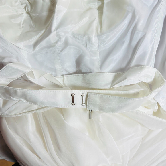 Sherri Hill NWT Gold Beaded Ivory Strapless Long Dress Size 00 Style 1569 - Picture 9 of 9